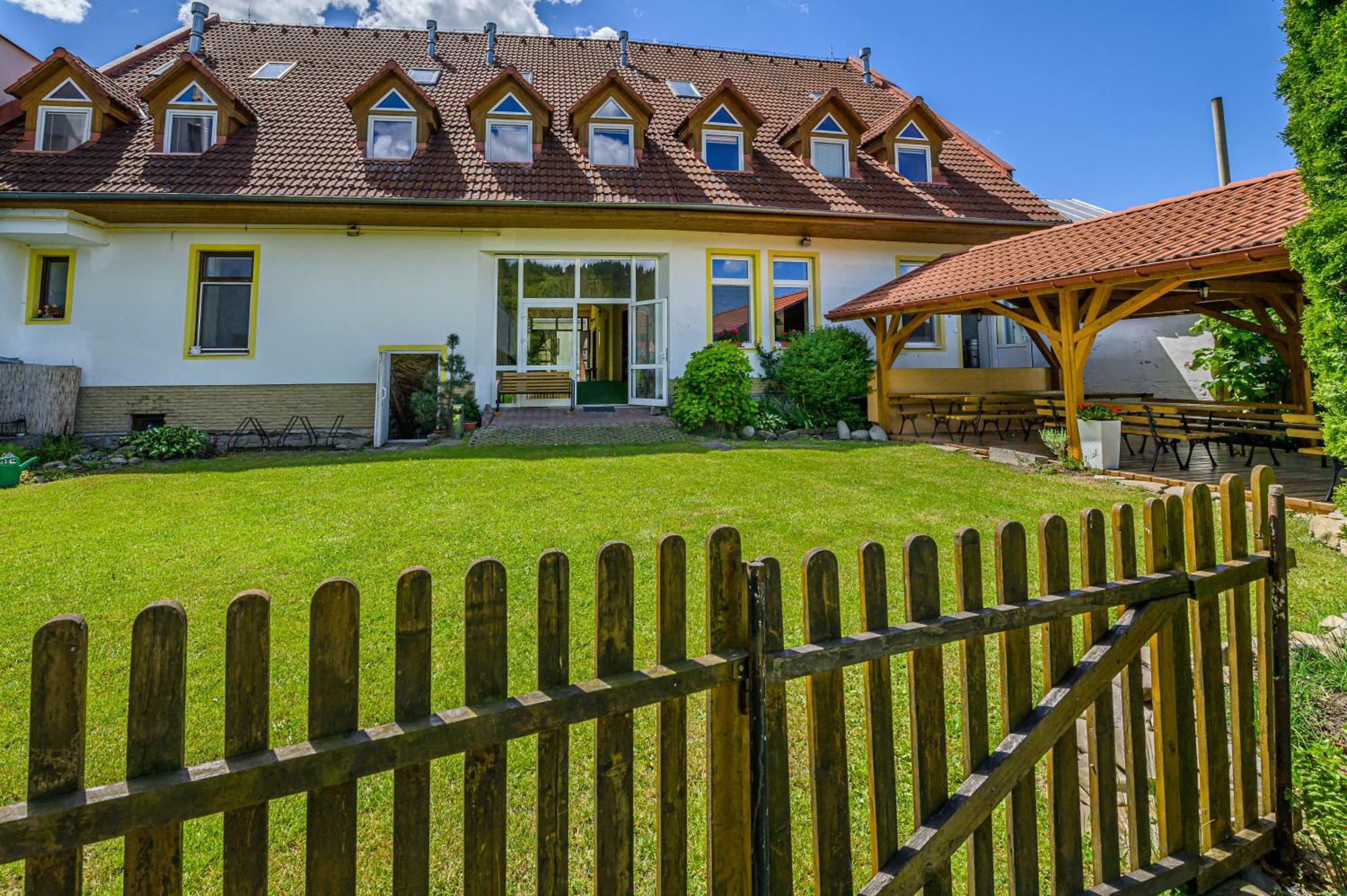 Penzión Antiqua Villa Spisska Stara Ves Exterior foto